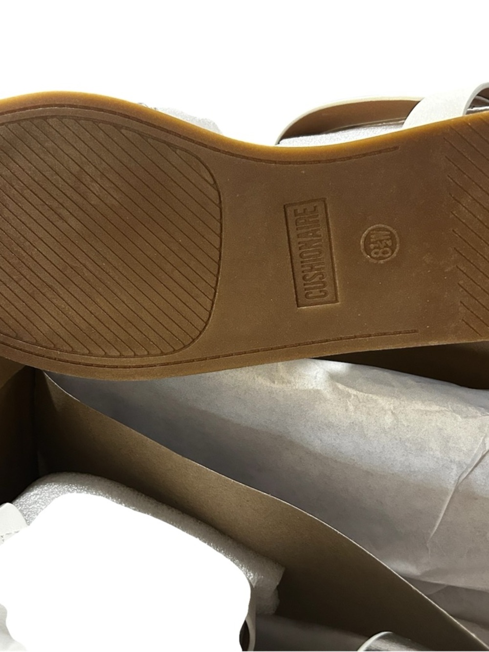 Cushionaire Memory Foam Silver and White Strappy Flat Sandals - Picture 2 of 4
